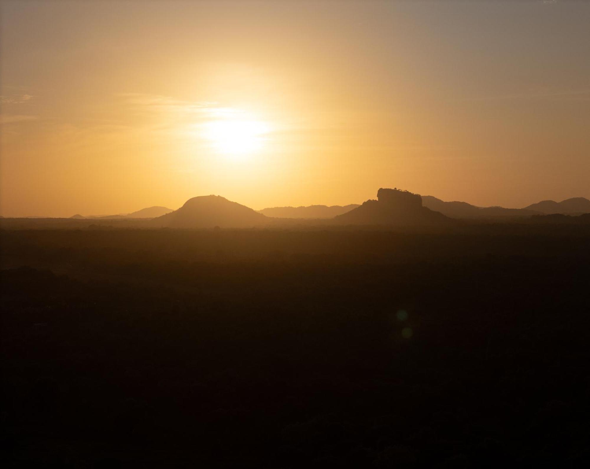 Ayugiri Ayurveda Wellness Resort Sigiriya Exteriör bild