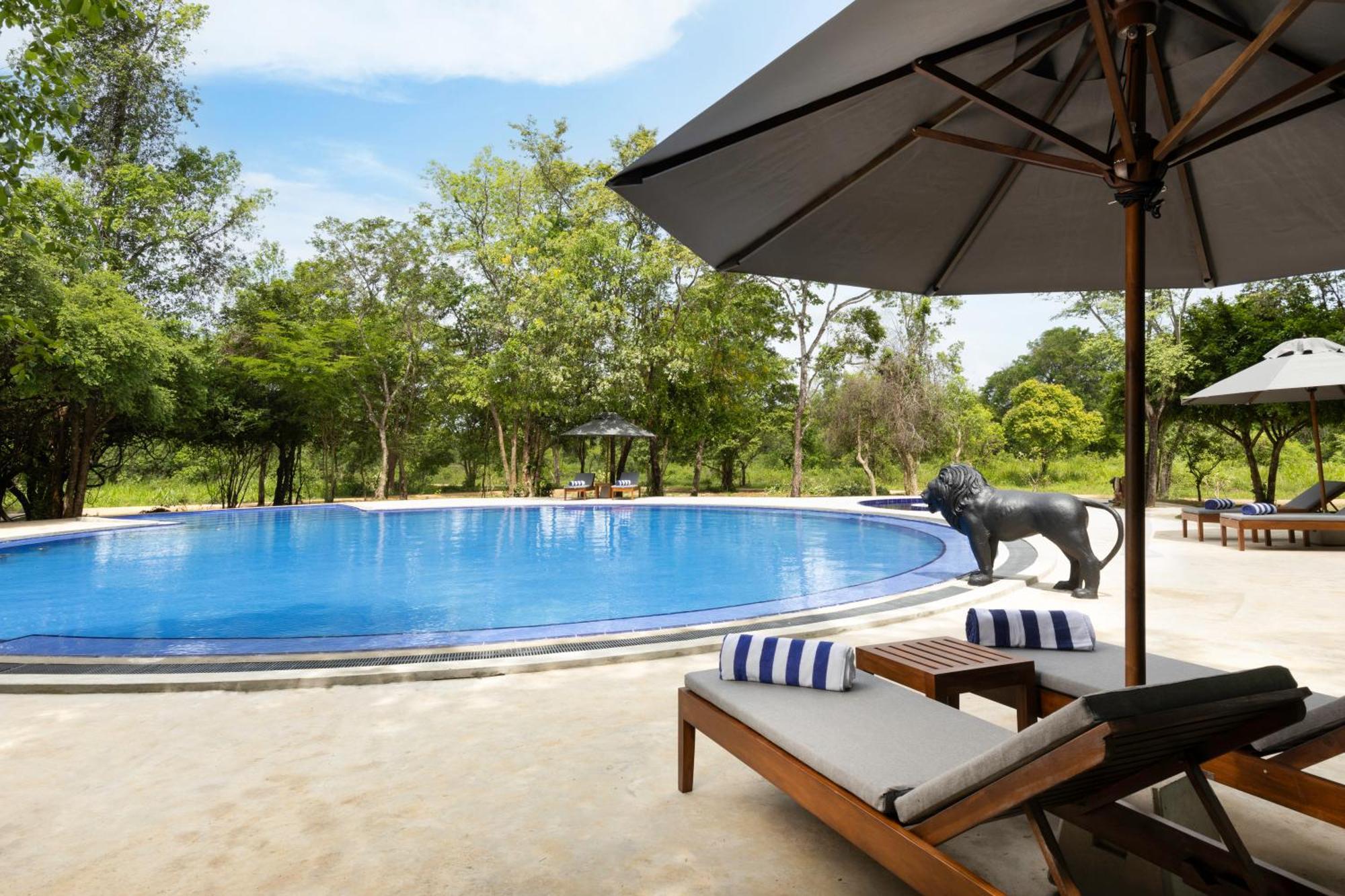 Ayugiri Ayurveda Wellness Resort Sigiriya Exteriör bild