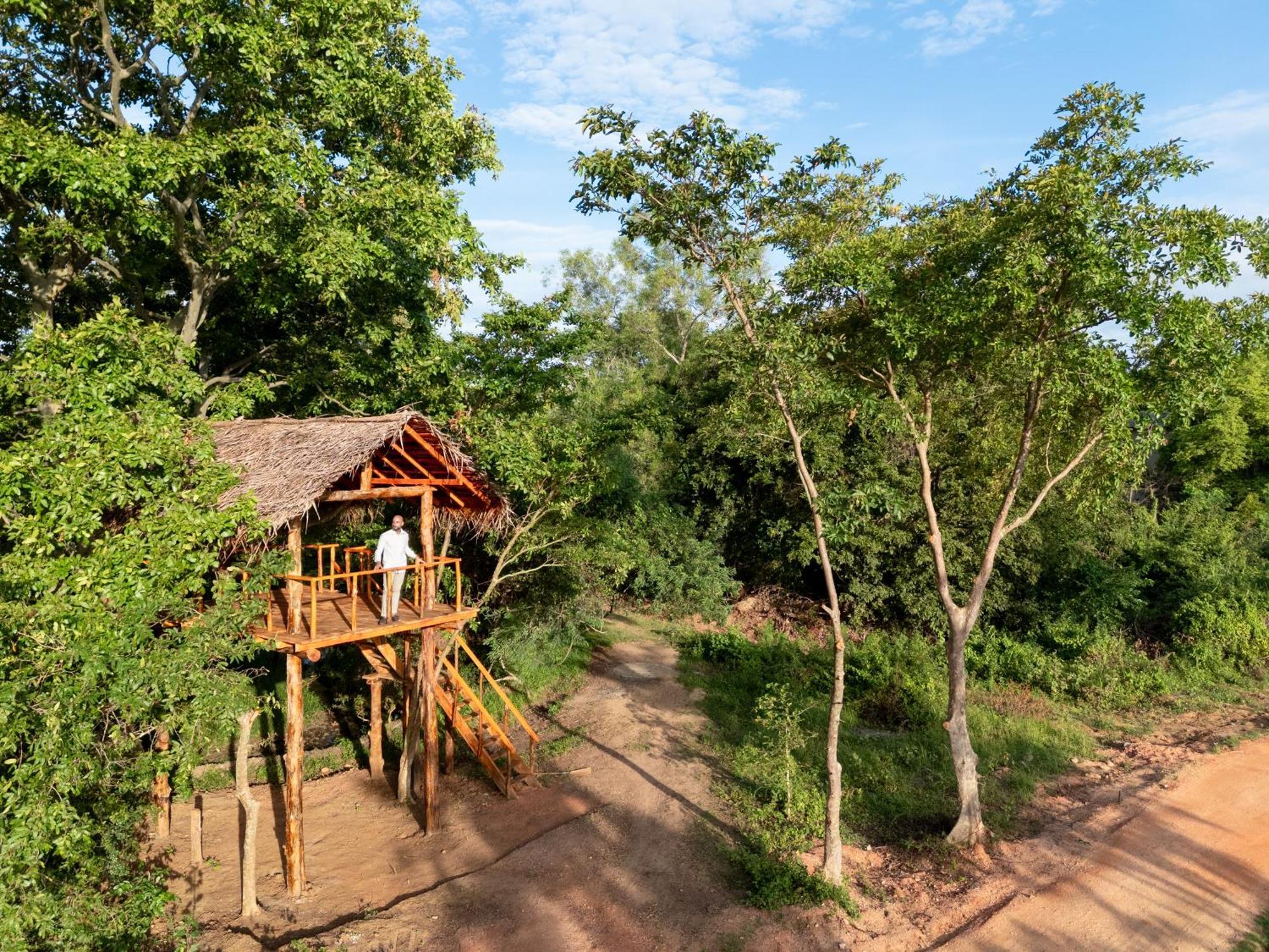Ayugiri Ayurveda Wellness Resort Sigiriya Exteriör bild
