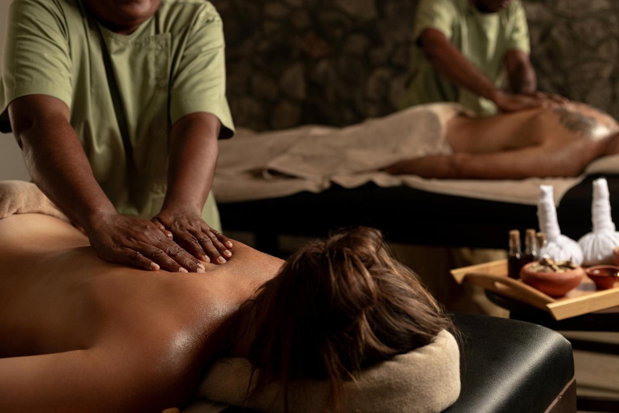Ayugiri Ayurveda Wellness Resort Sigiriya Exteriör bild