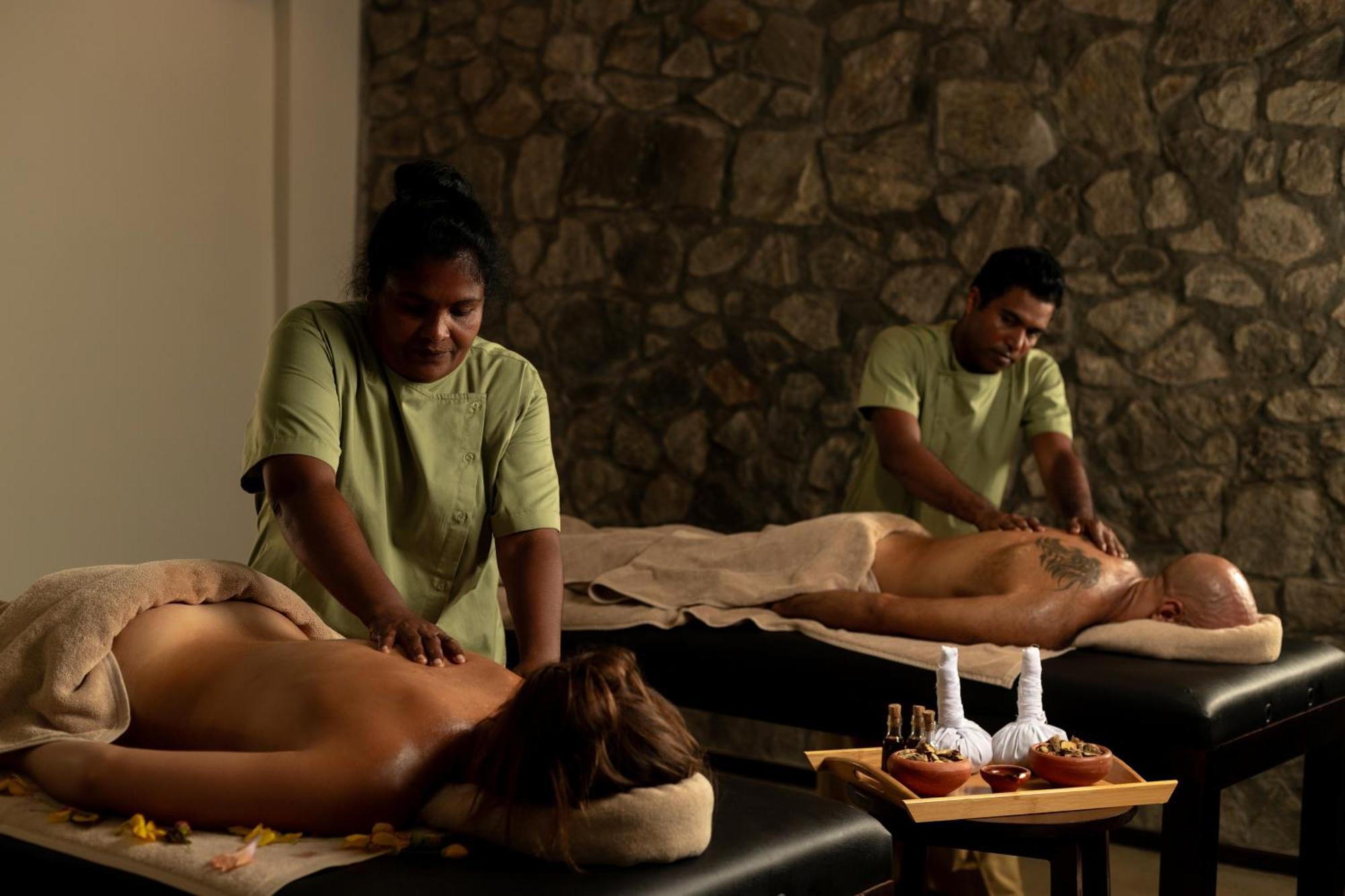 Ayugiri Ayurveda Wellness Resort Sigiriya Exteriör bild